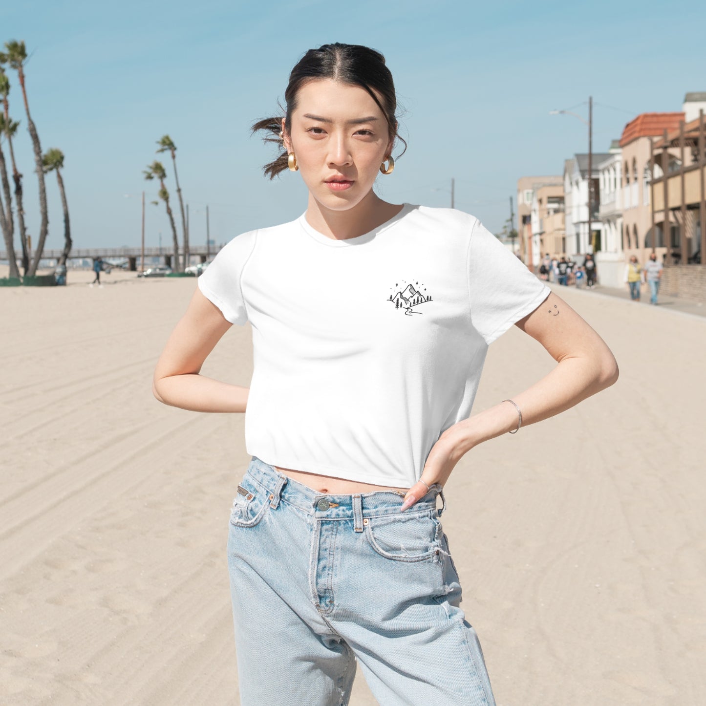 Detour Brand Women's Flowy Cropped Tee